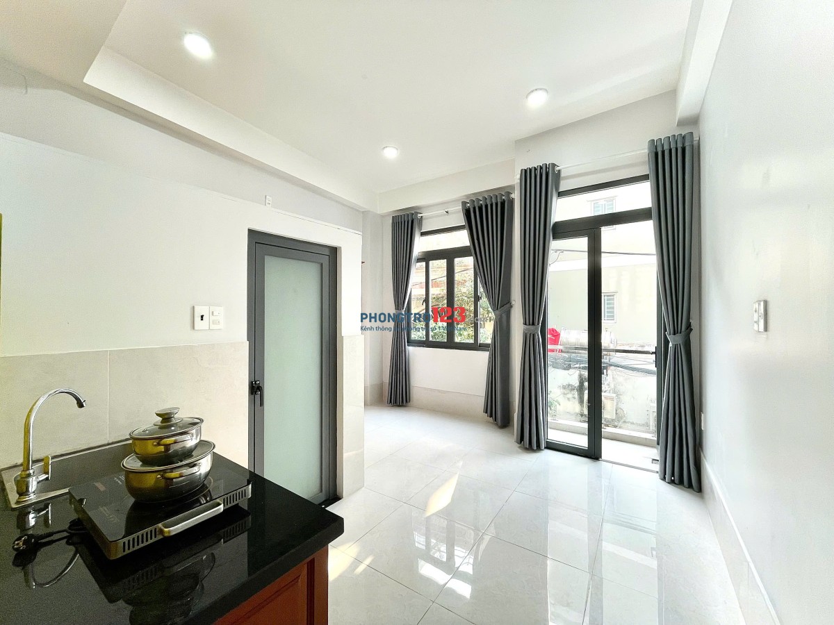 PHÒNG BAN CÔNG FULL NỘI THẤT NGAY NGUYỄN VĂN LUÔNG-VÒNG XOAY PHÚ LÂM