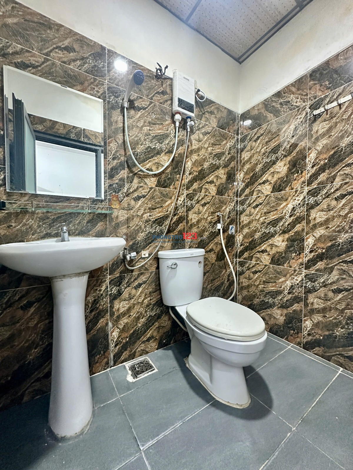 PHÒNG FULL NỘI THẤT VÀO Ở NGAY-QUẬN7- CHỢ TÂN MỸ