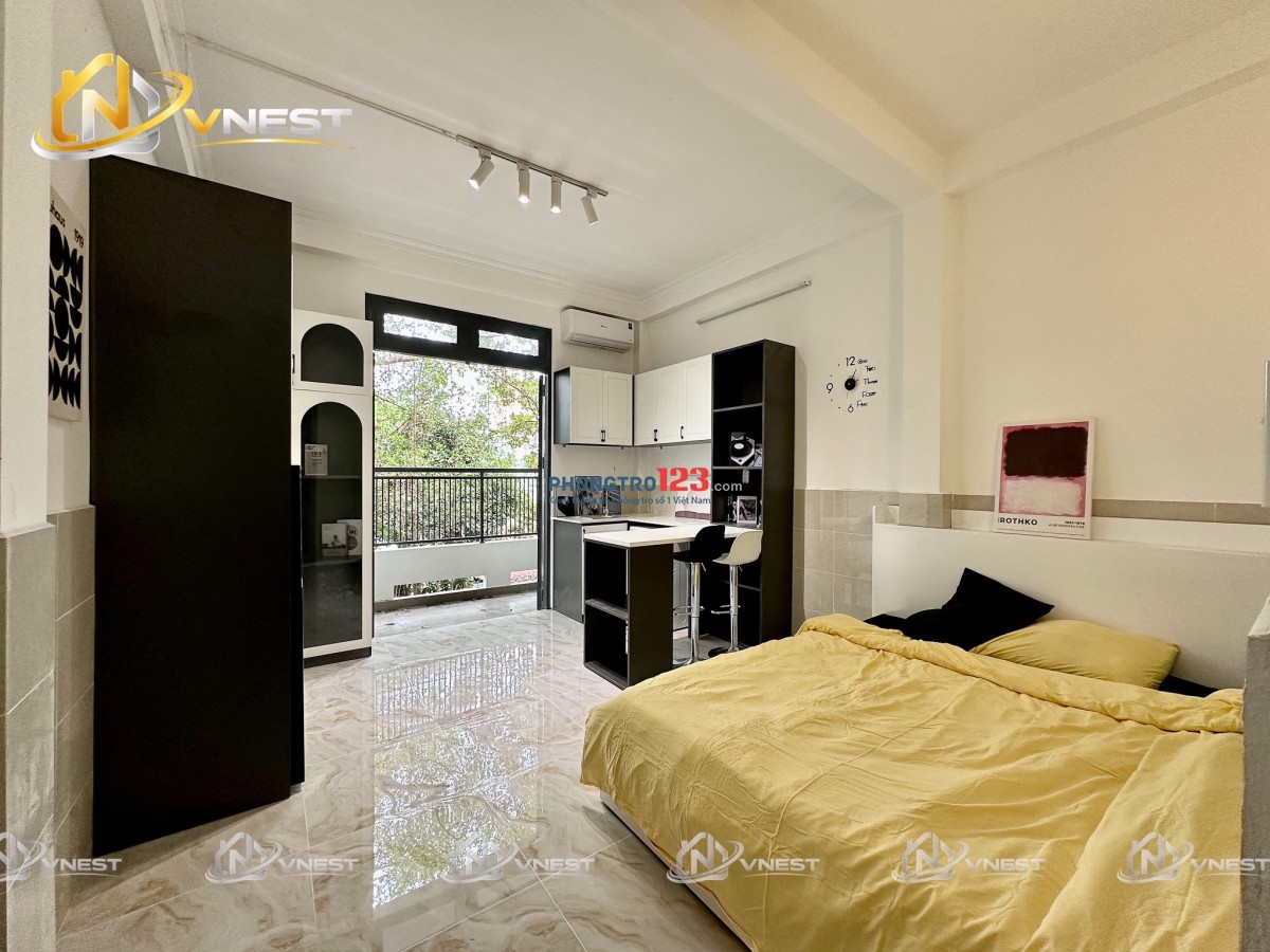 Căn Hộ Ban Công Gần Đại Học Bách Khoa & Đại Học Y Dược Full Nội Thất Trung Tâm Quận 10 Gần Quận 1