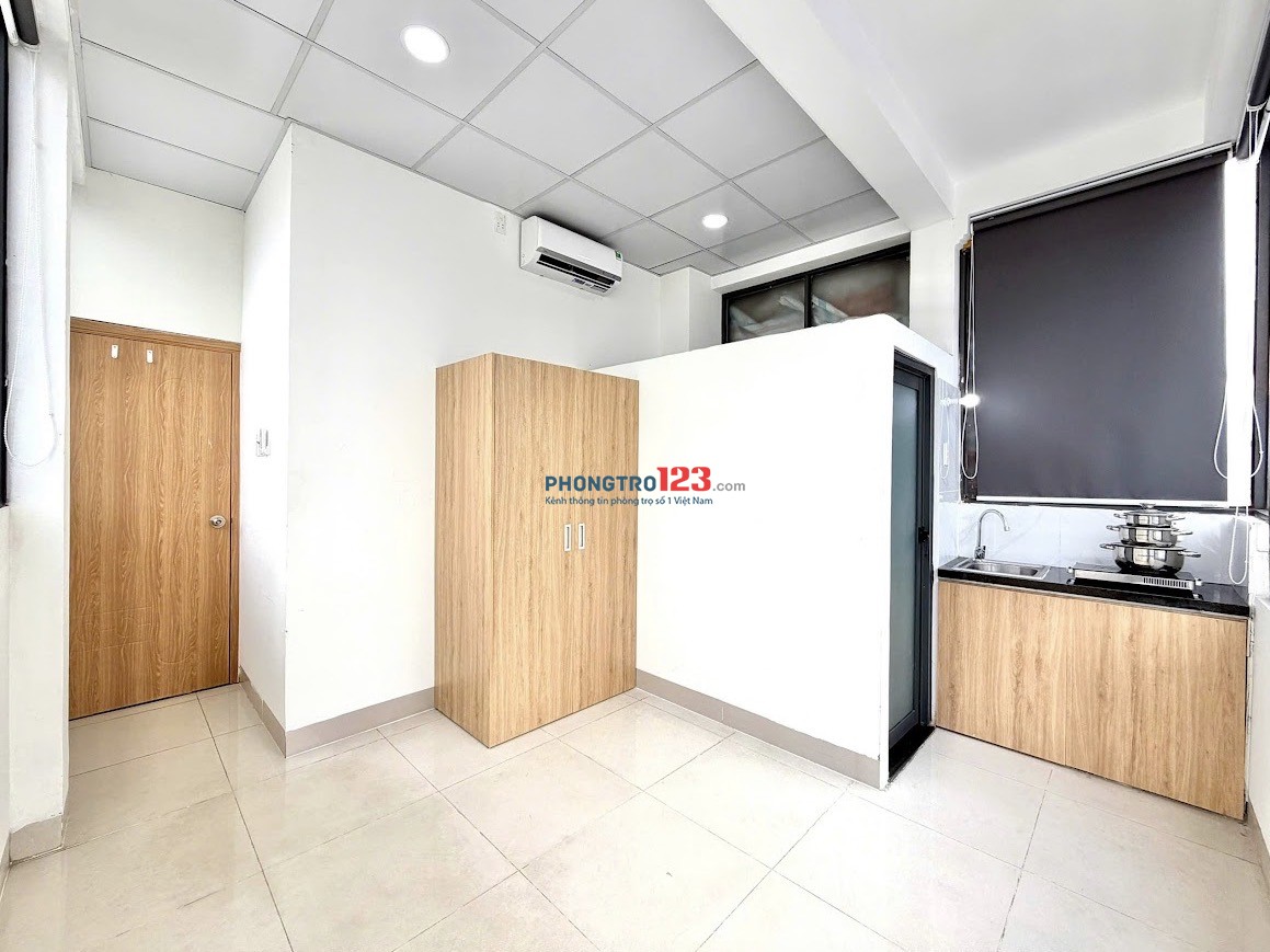 PHÒNG MÓI XÂY CỬA SỔ THOÁNG AN NINH NGAY BÙI ĐÌNH TÚY
