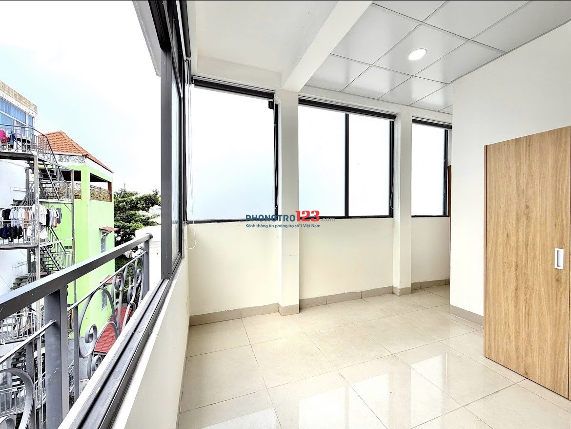 PHÒNG MÓI XÂY CỬA SỔ THOÁNG AN NINH NGAY BÙI ĐÌNH TÚY