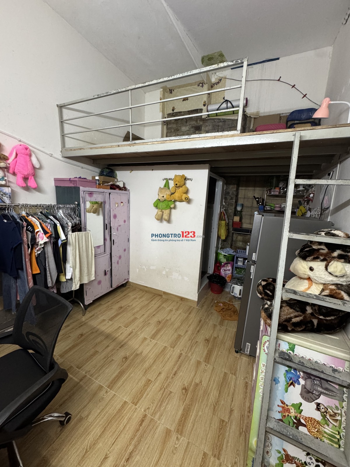 Tìm bạn Nữ ở ghép 1/1 quận 10 phòng có gác