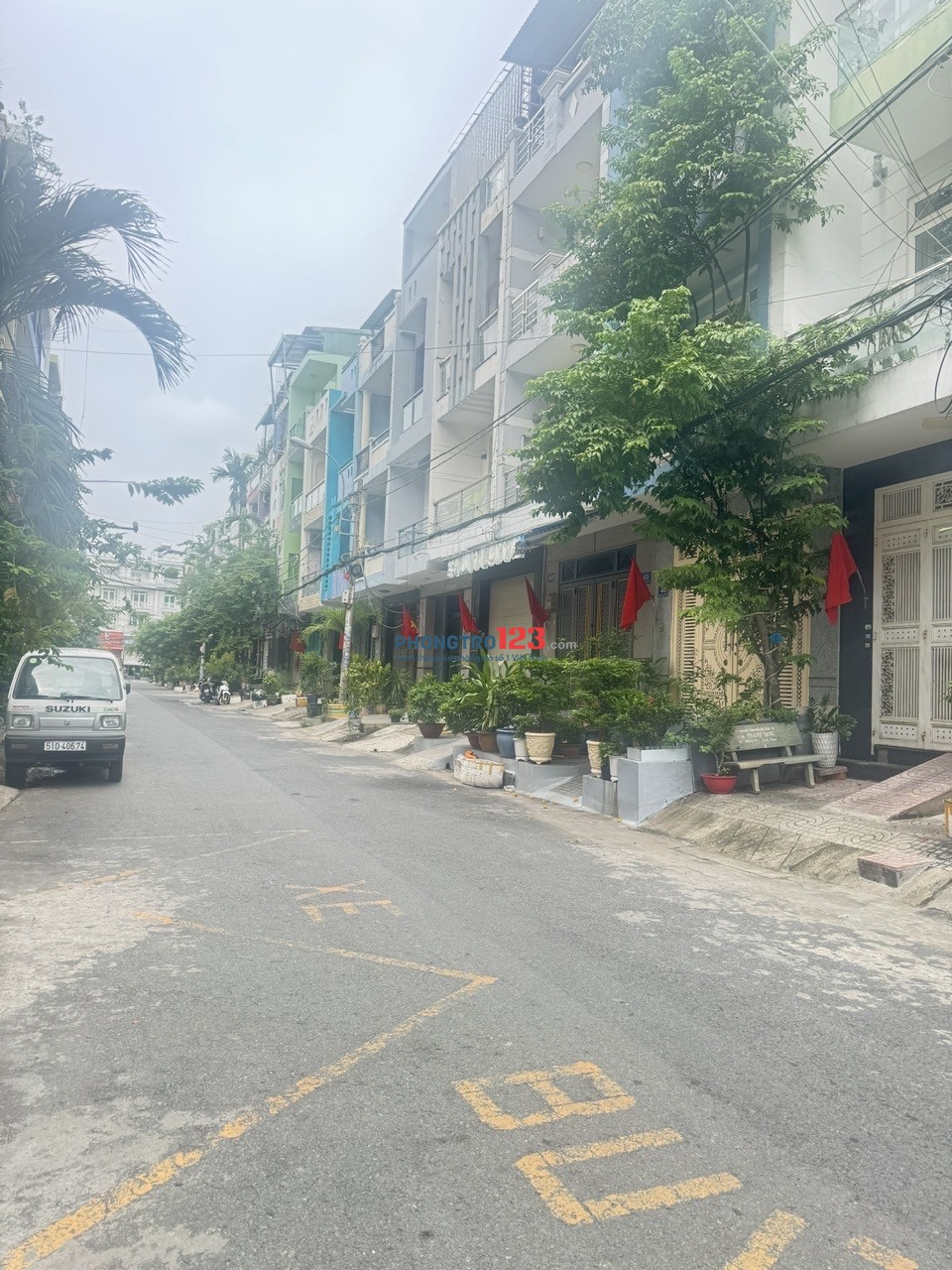 Nhà MTNB có 4 phòng khu Bình Phú 2 chỉ 16 triệu !
