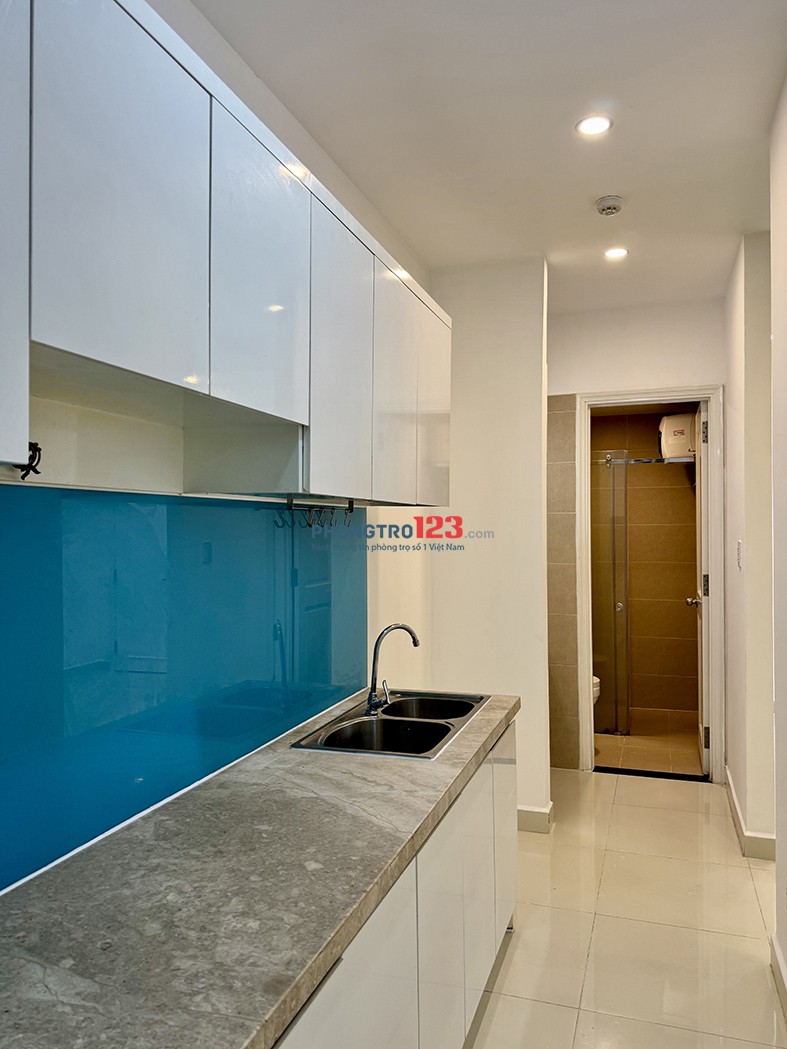 Chính chủ cho thuê căn hộ 2PN Florita Quận 7- Tầng 11, View sông - Mới sơn - Chỉ 13,5 triệu/tháng