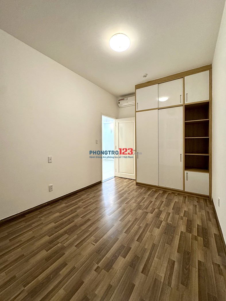 Chính chủ cho thuê căn hộ 2PN Florita Quận 7- Tầng 11, View sông - Mới sơn - Chỉ 13,5 triệu/tháng