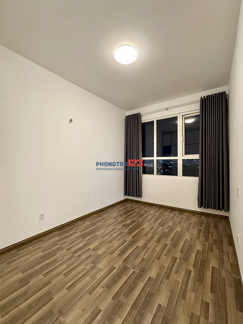 Chính chủ cho thuê căn hộ 2PN Florita Quận 7- Tầng 11, View sông - Mới sơn - Chỉ 13,5 triệu/tháng
