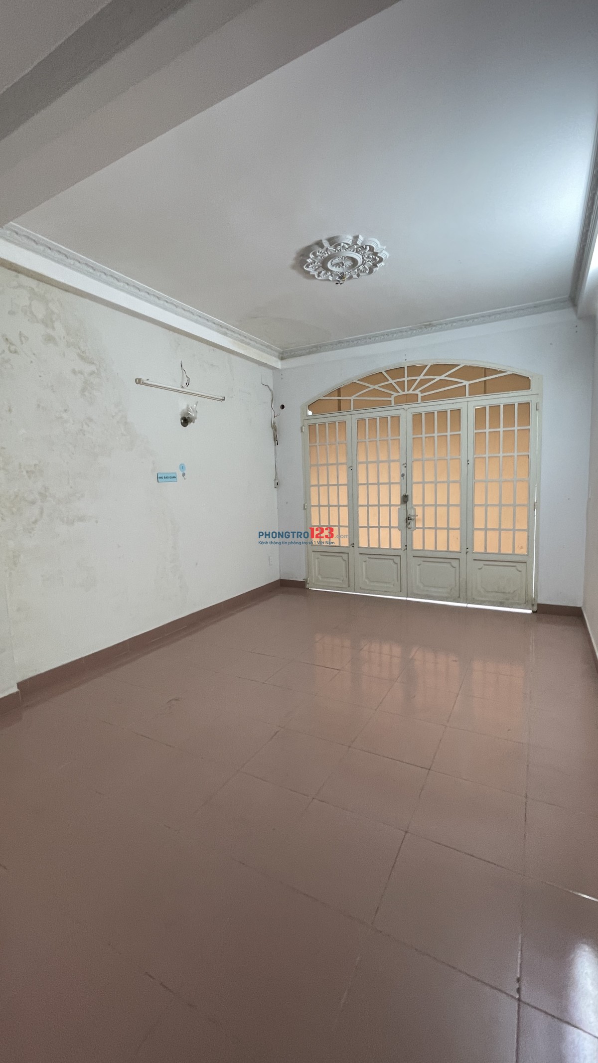 Nhà MTNB có 4 phòng khu Bình Phú 2 chỉ 16 triệu !