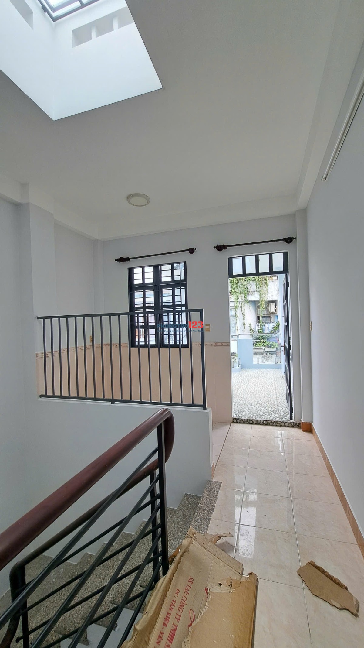 Nhà 3 phòng mới hẻm ba gác đường 3/2
