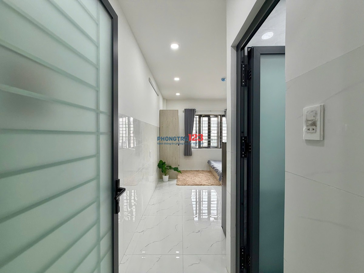CĂN HỘ MỚI XÂY_NỘI THẤT CAO CẤP_Cửa Sổ_Ban Công Thoáng_ Ngay Lê Văn Khương, Mega Market.