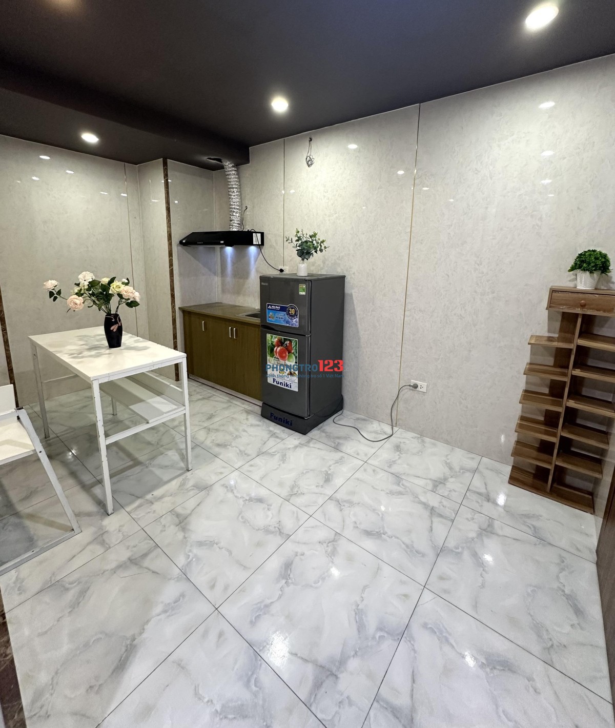  Studio 30m² Full đồ, có thang máy - Mễ Trì - Vào ở ngay