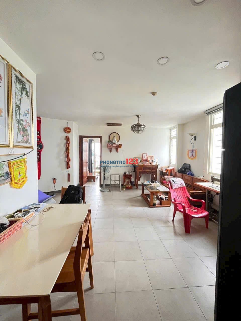 Cho thuê CC Trường Sa, Q3, 86m2, có nội thất, 10.5triệu, 2PN