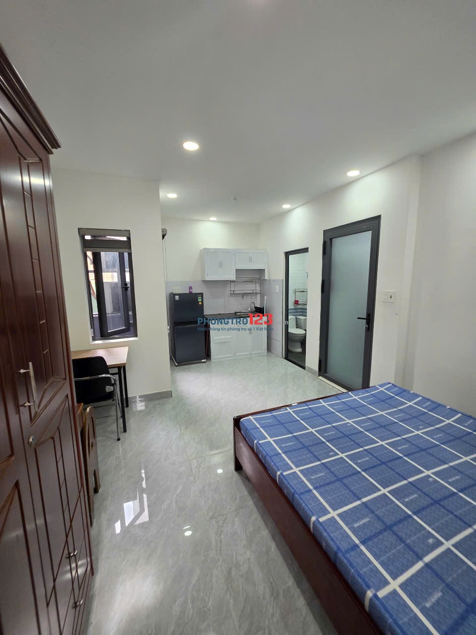 Chính Chủ Cho Thuê Căn Hộ Mới , Cửa Sổ 3 Cánh , Nguyễn Văn Thương, Bình Thạnh