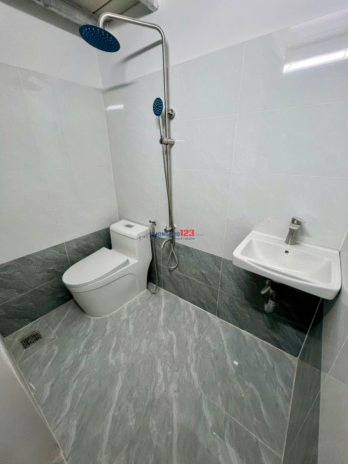 Phòng trọ mới có lửng chỉ 3.5 triệu !