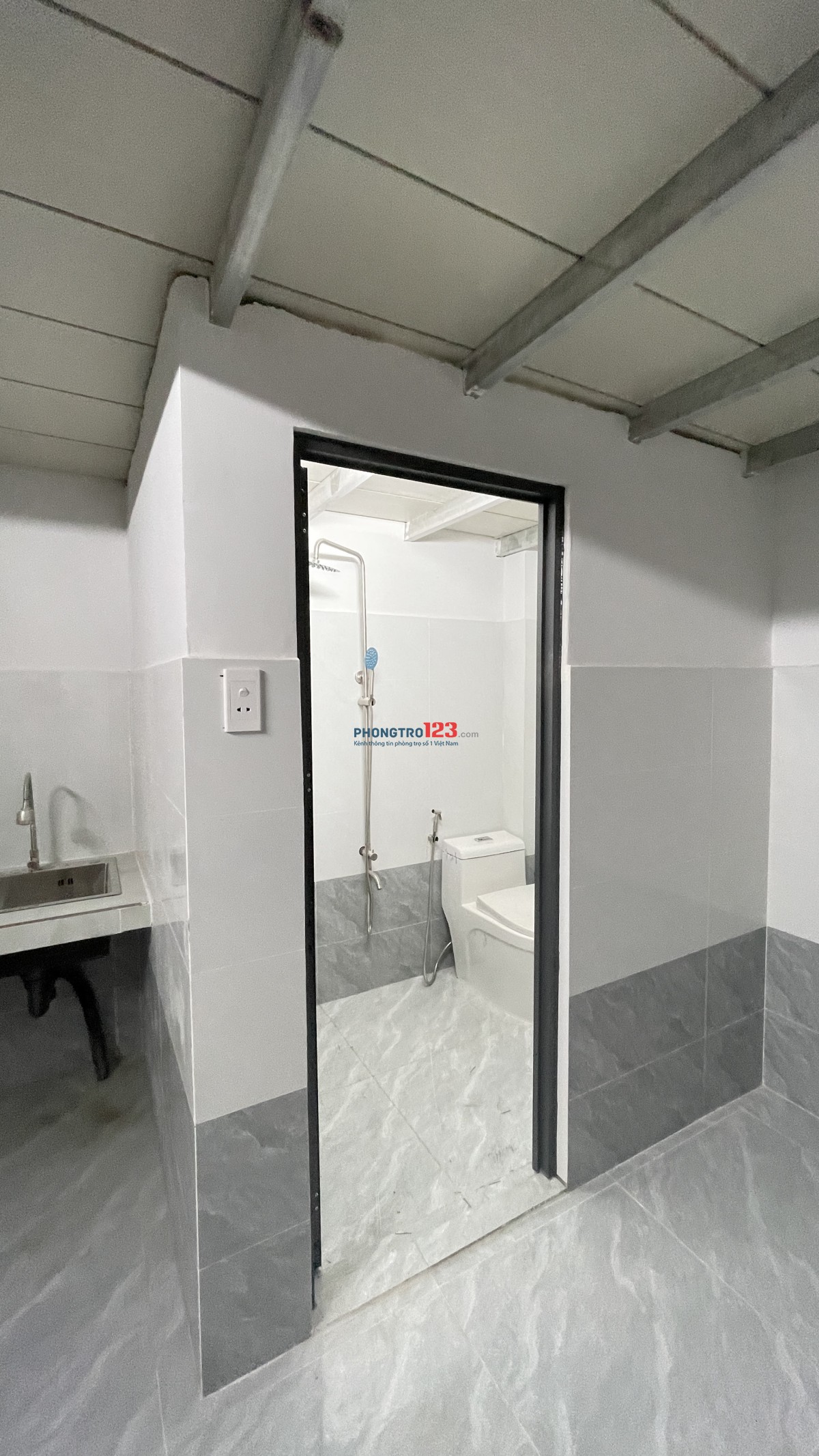 Phòng trọ mới có lửng chỉ 3.5 triệu !
