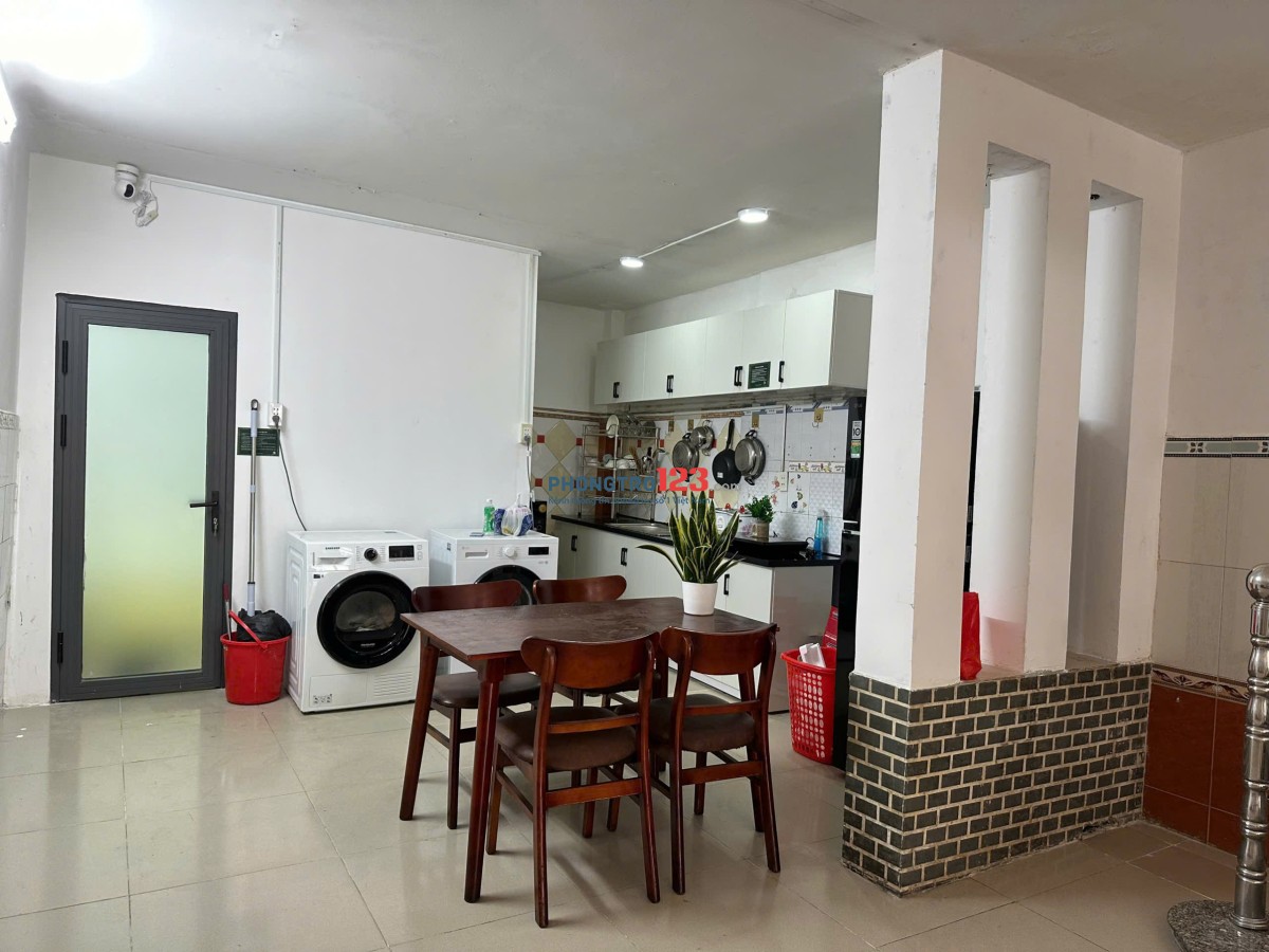 KTX Ung Văn Khiêm, Bình Thạnh – Full Tiện Nghi Chỉ Từ 2 Triệu/Giường/Tháng