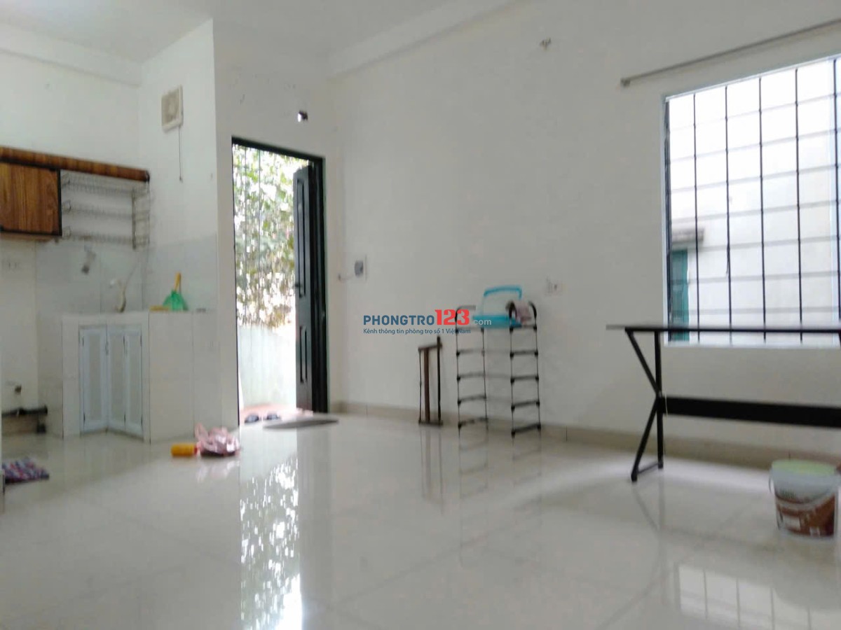 Cho thuê phòng ở Hoàng Hoa Thám - Ba Đình