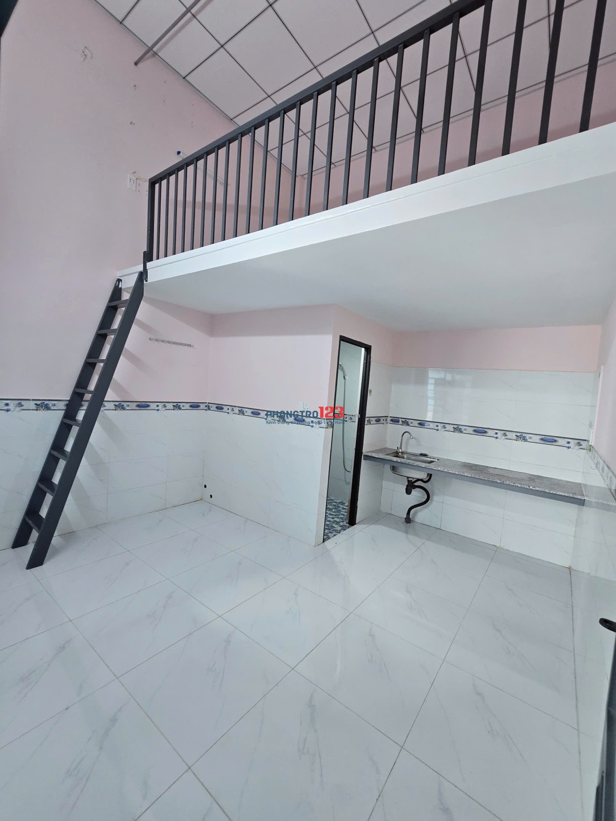 Cho thuê phòng tại Nguyễn Duy Trinh, rộng rãi 25m2, gần chợ Long Trường, khu CNC