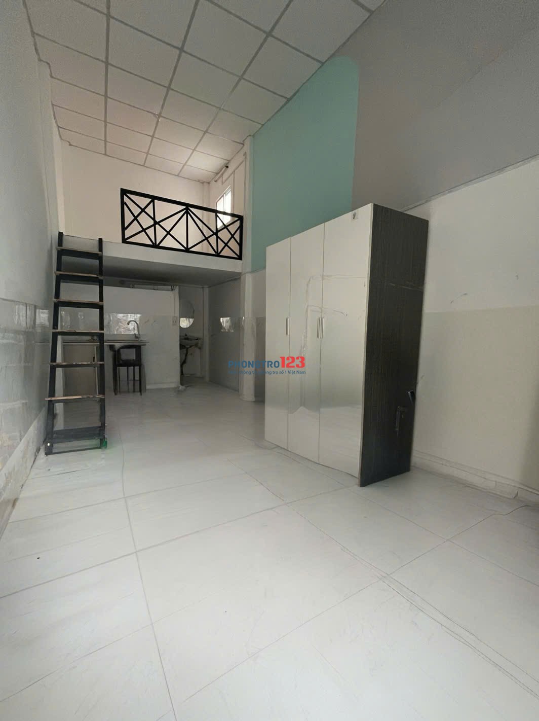 CHO THUÊ CĂN DUPLEX GÁC CAO - CẠNH CHUNG CƯ BỘ CÔNG AN QUẬN 2