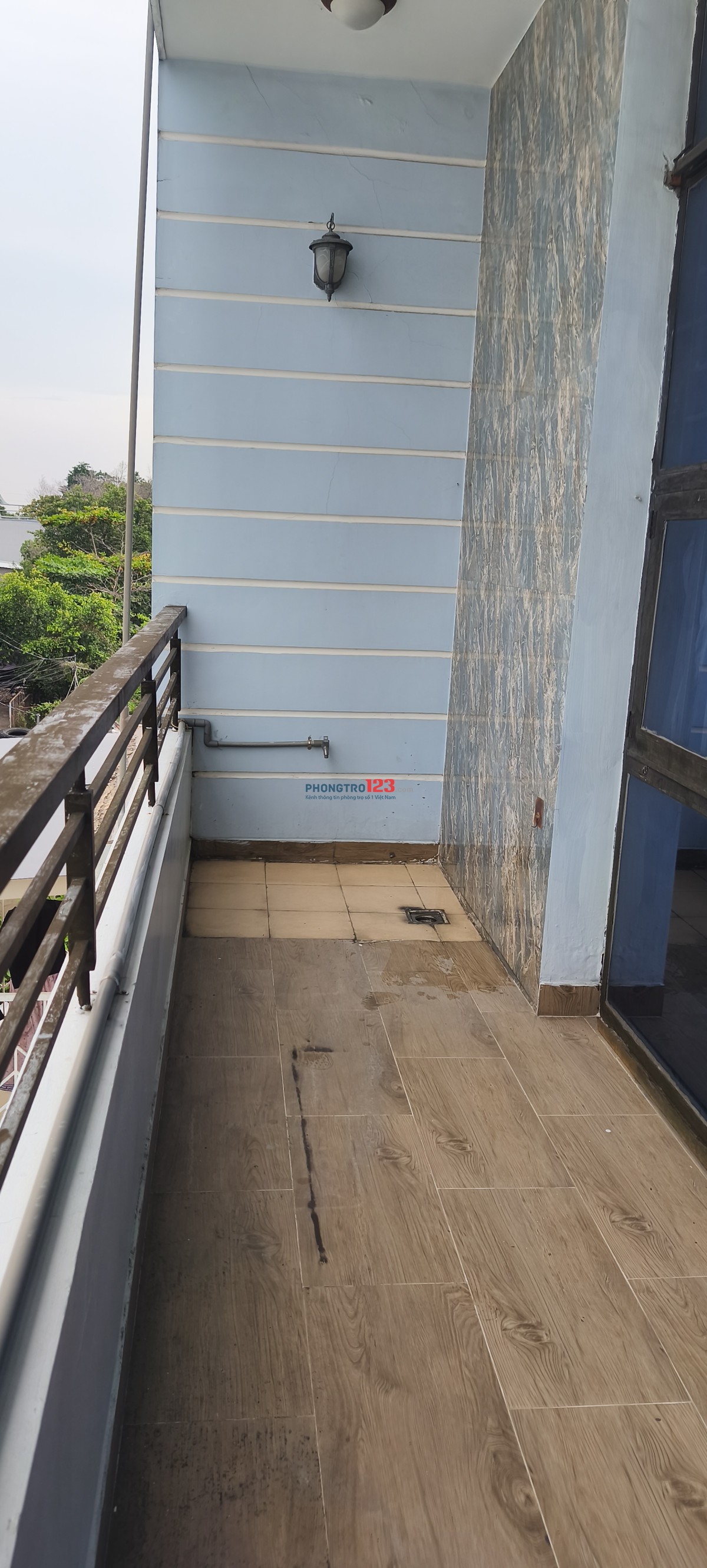 Phòng trọ dành cho sinh viên và nhân viên văn phòng - gần chợ đầu mối, trường học trạm xe buýt