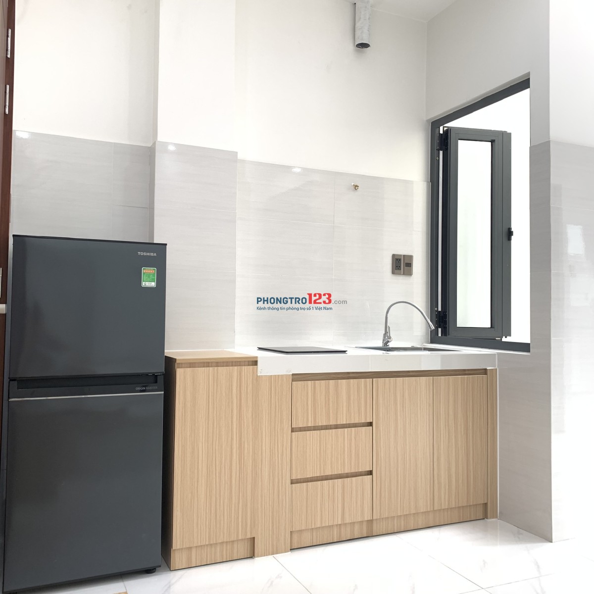 PHÒNG CỰC THOÁNG MÁT, VIEW BIỆT THỰ KIỀU ĐÀM Q7