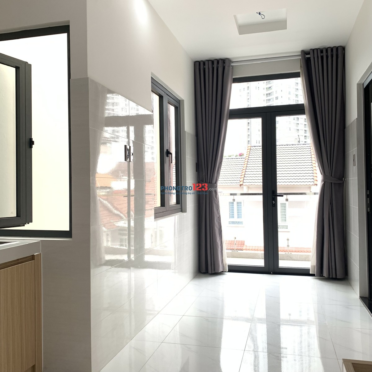 PHÒNG CỰC THOÁNG MÁT, VIEW BIỆT THỰ KIỀU ĐÀM Q7