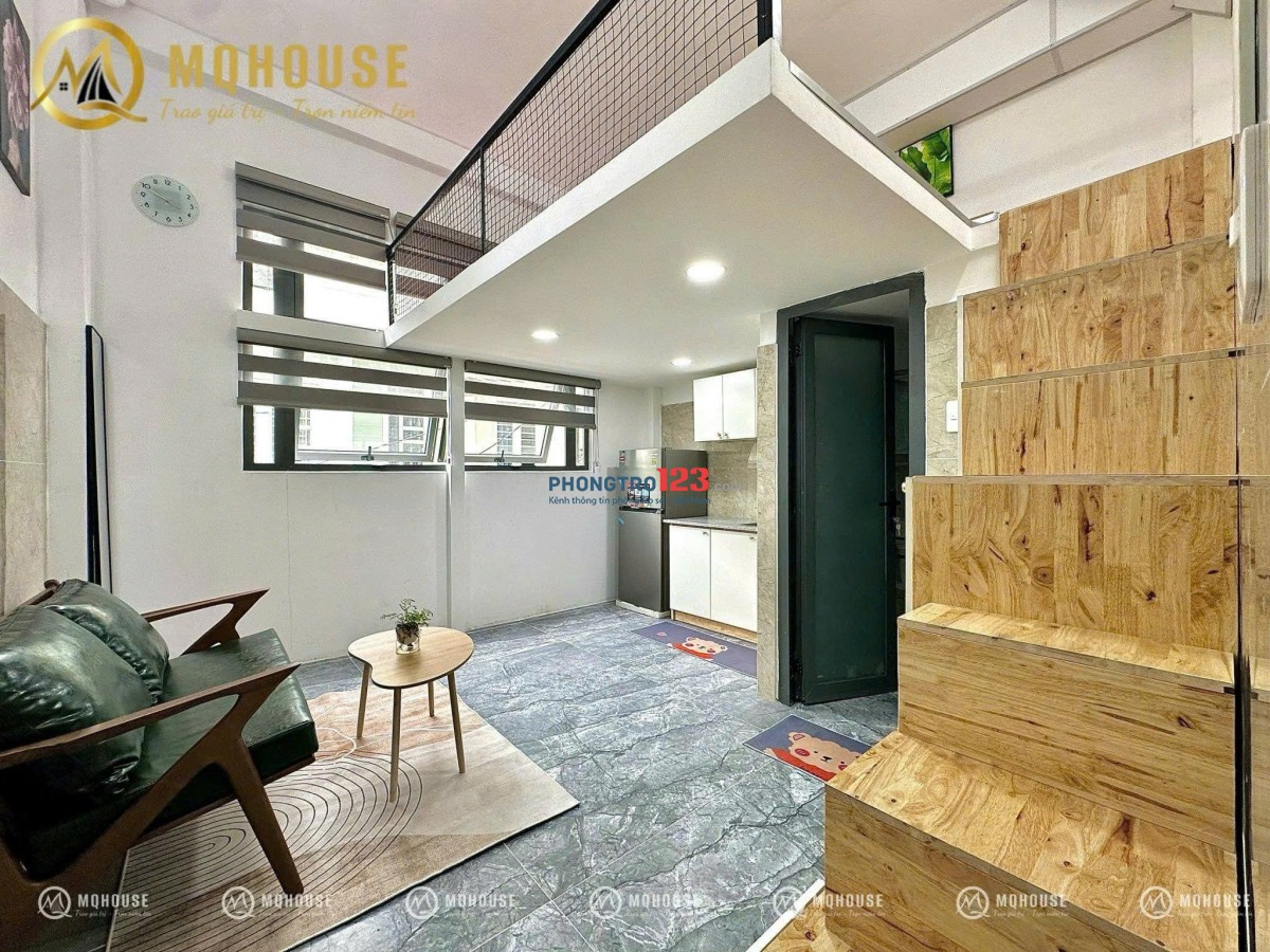 DUPLEX CỬA SỔ TRỜI FULL NỘI THẤT NGAY ĐẠI HỌC VĂN HIẾN QUẬN TÂN BÌNH