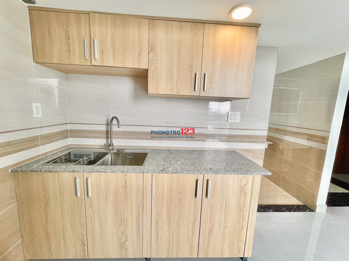 Phòng DUPLEX, BAN CÔNG, ĐẦY ĐỦ NỘI THẤT NGAY 429 LÊ VĂN VIỆT