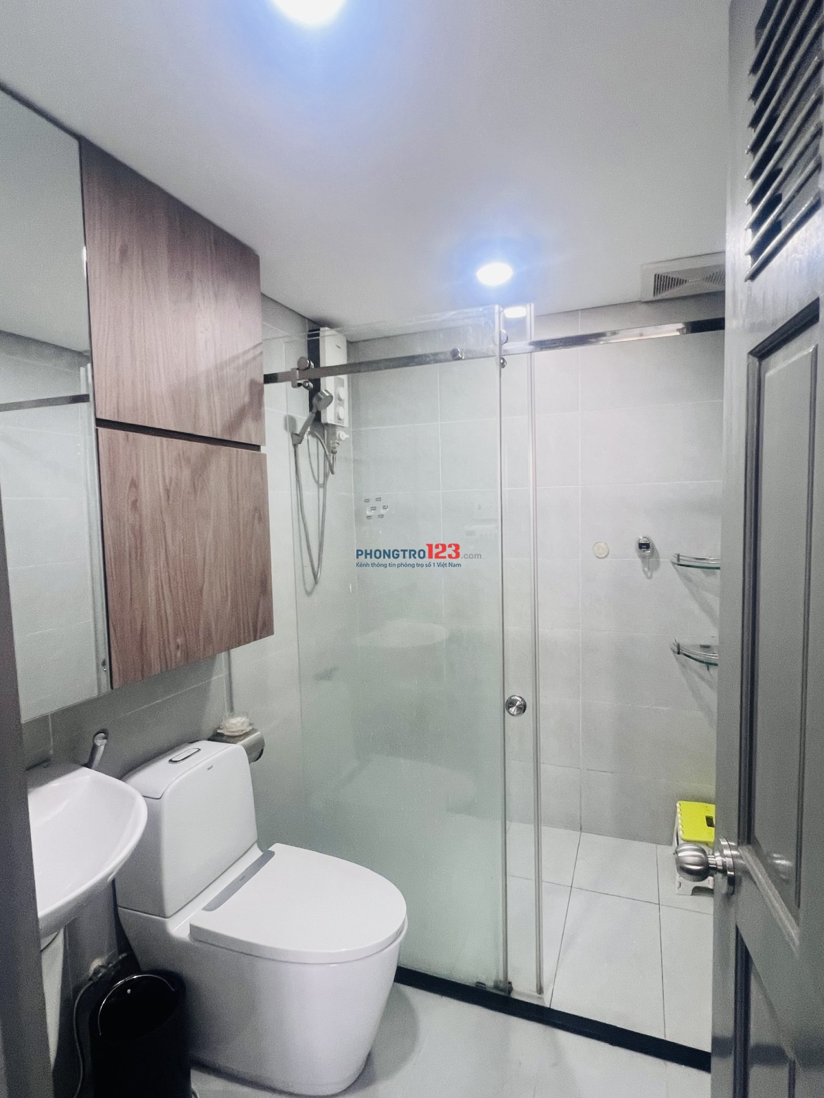 CHO NAM THUÊ - PHÒNG TRỌ CHÍNH CHỦĐịa chỉ: Chung cư 24AB, đường D5, Quận Bình Thạnh