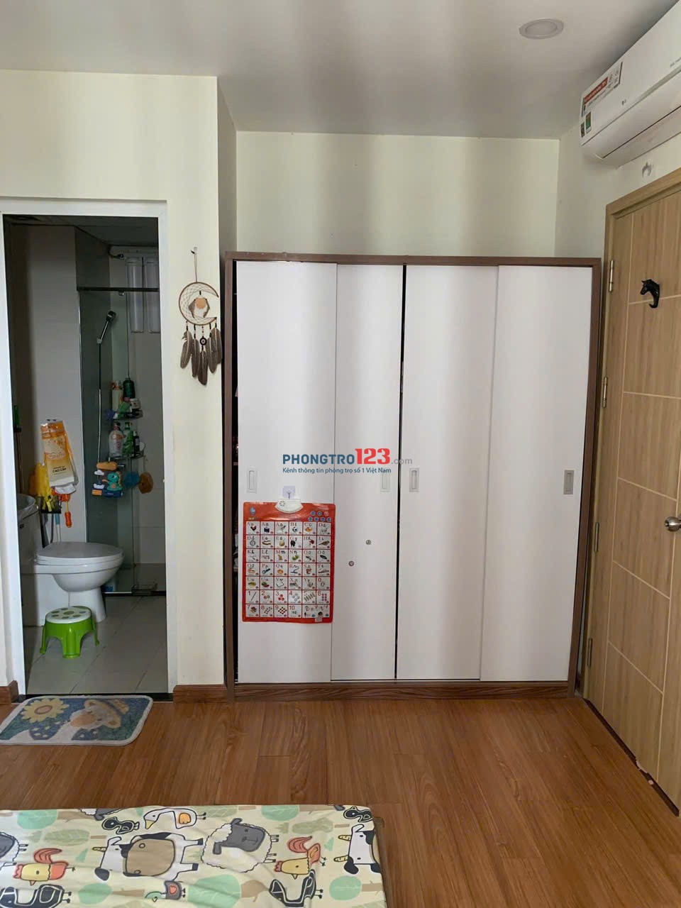 CHung cư Tô Ký Tower, Quận 12: 3p ngủ, máy lạnh, 8tr/tháng