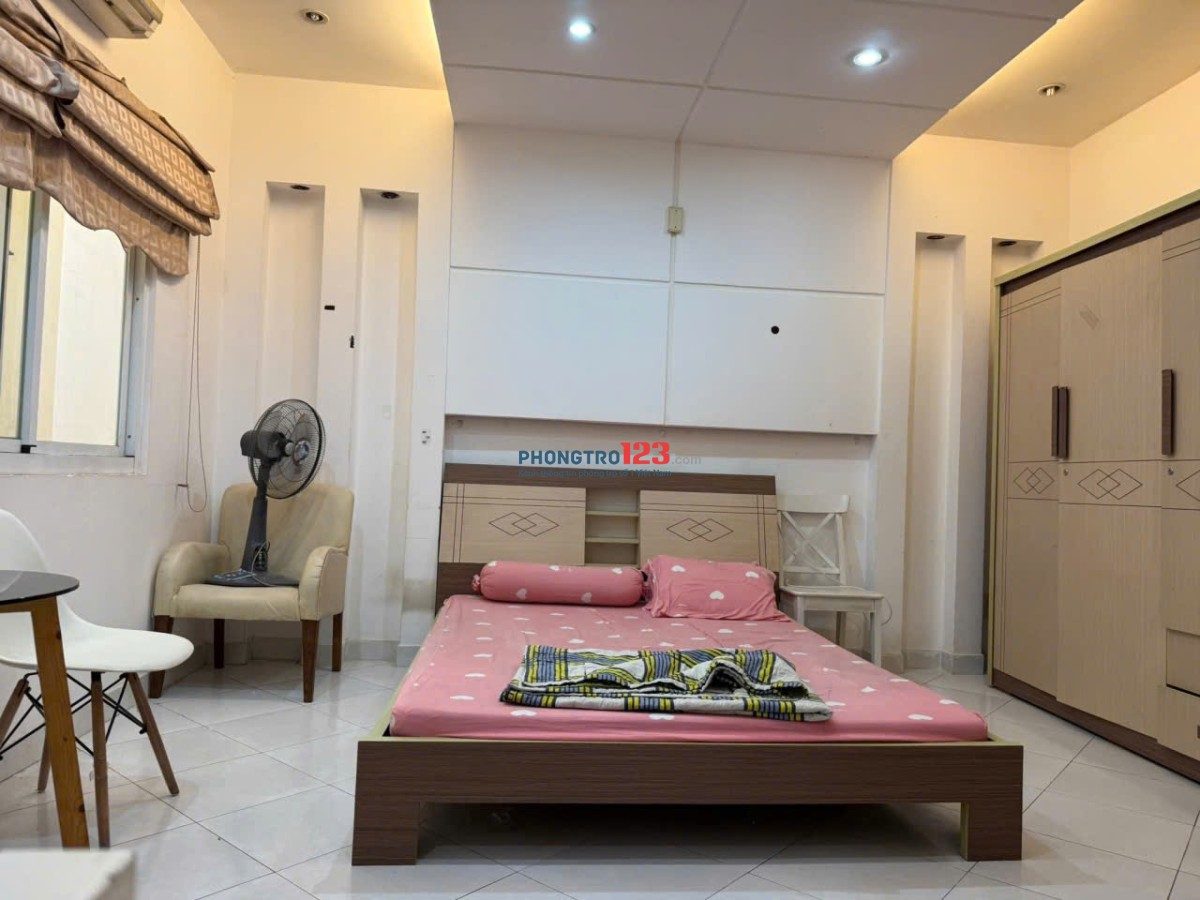 Cho thuê chung cư 590 CMT8, Nhiêu Lộc 50m2 1PN chỉ 8tr/tháng