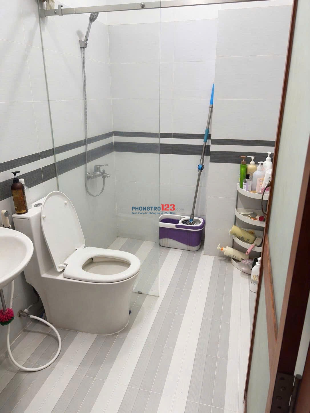 Chung cư Central Plaza, Phạm Văn Hai, TB, 67m2, 2PN, 2WC, 13tr, Bancong.