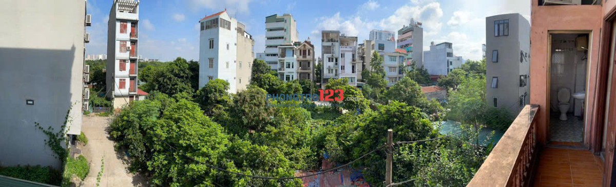 Nhà 5 tầng chia thành các phòng ,cho thuê làm nhà trọ tại Ngõ 70 Phố Hưng Thịnh- Yên Sở.