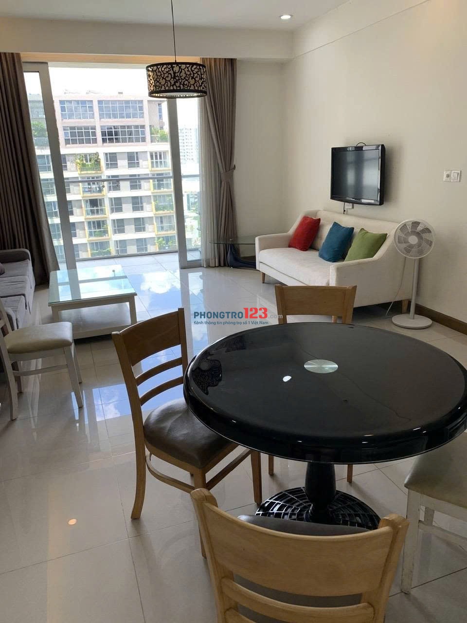 Chung cư Cao Cấp Saigon Airport Palza Full nội thất 2PN 90m2 giá 19Tr/th.