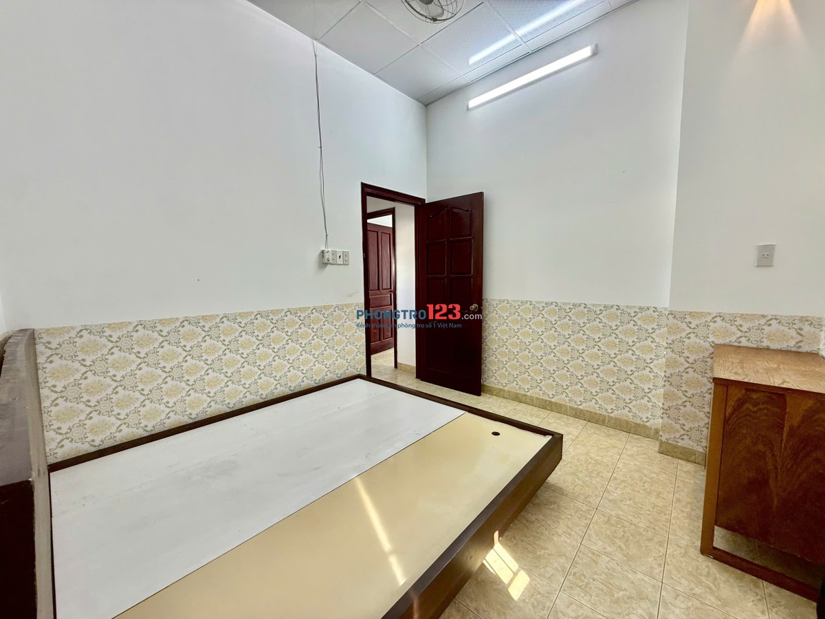 Chính chủ cho thuê nhà nguyên căn ngay cạnh Chợ Phương Sơn