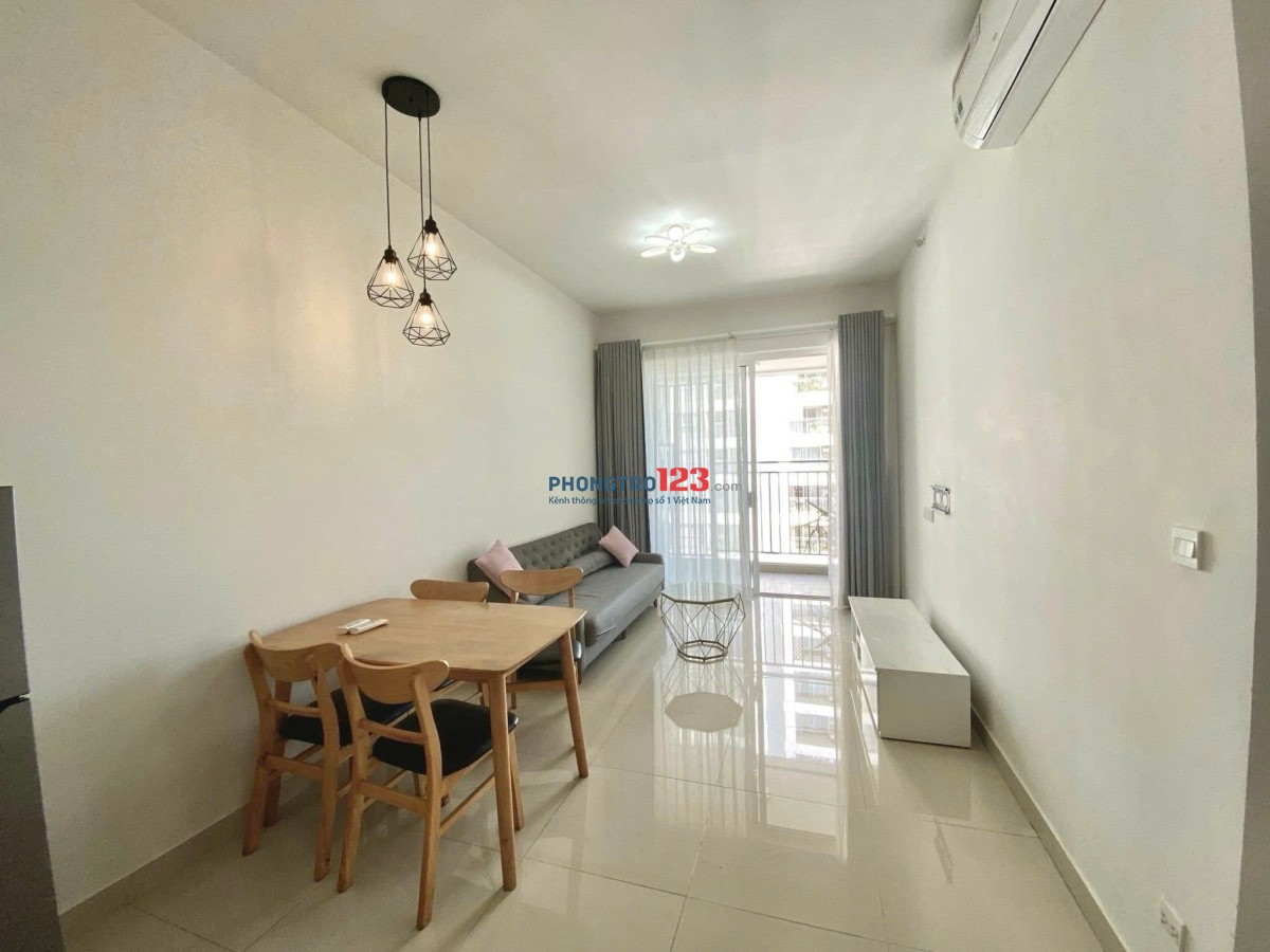 Giá thuê 8,5tr/tháng, căn 1p ngủ, nội thất, Chung cư Carillon 3