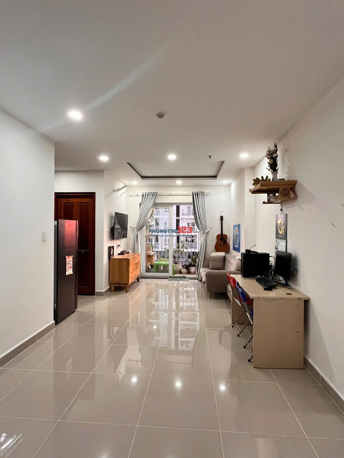 Giá 13tr/th, Chung cư Đặng Văn Ngữ, 68m2, 2PN, 2WC, PN, Nhà mới.