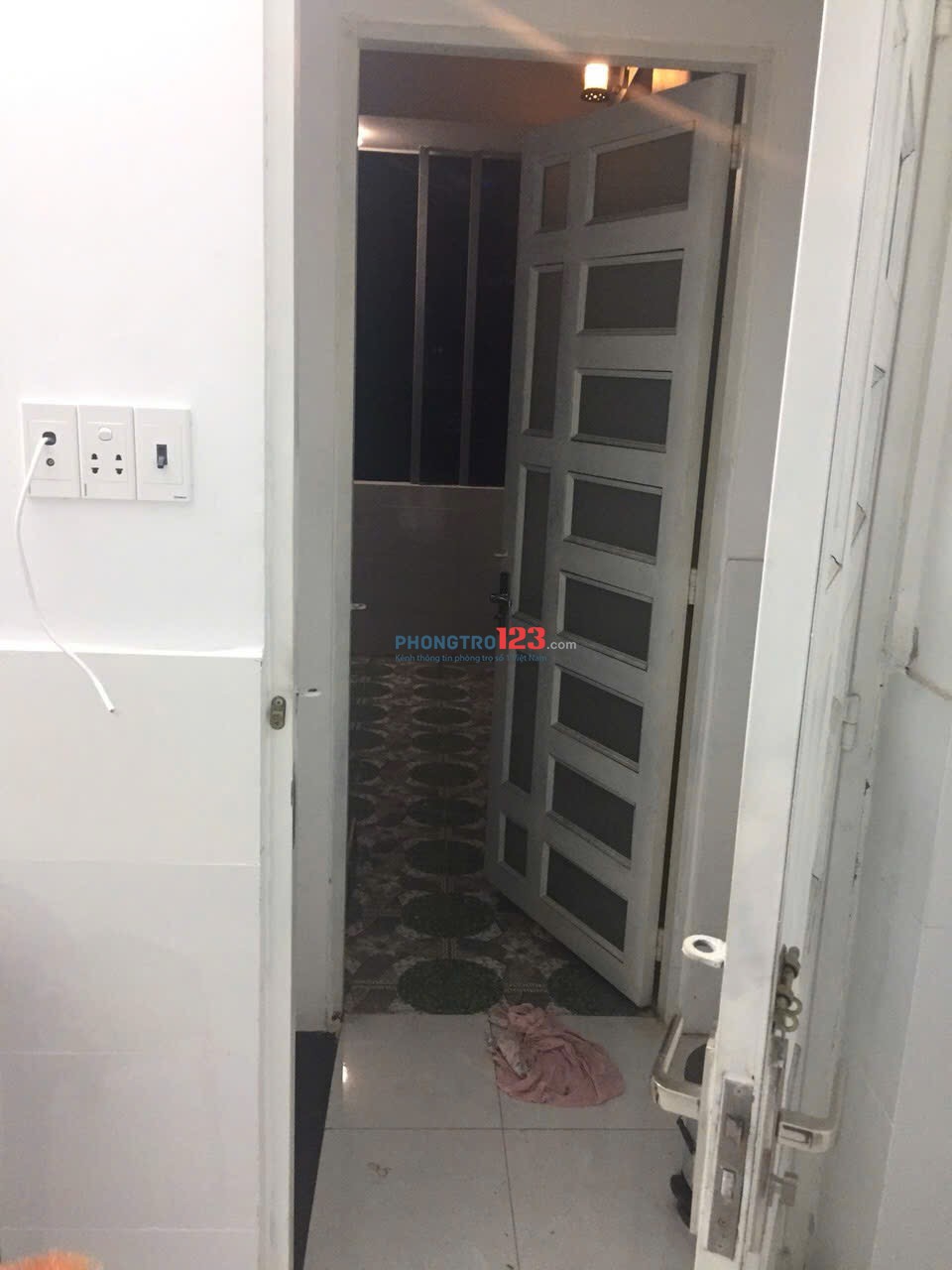Phòng trọ PHAN XÍCH LONG, Phú nhuận, đối diện bv Hoàn Mỹ