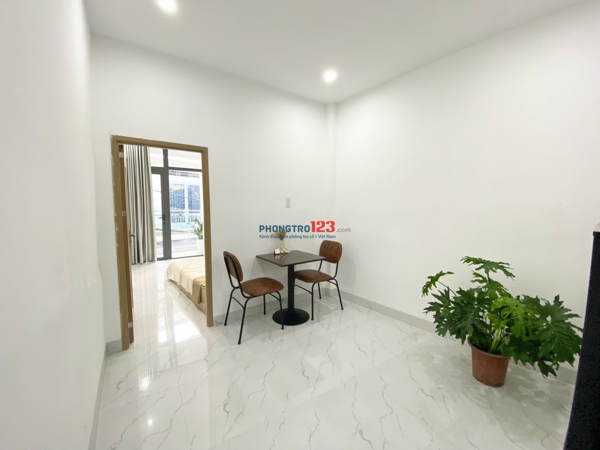 Cho thuê căn hộ 1PN Bình Thạnh - tách bếp, ban công - Nơ Trang Long gần VLU, IUH, HUTECH, FTU, UTH