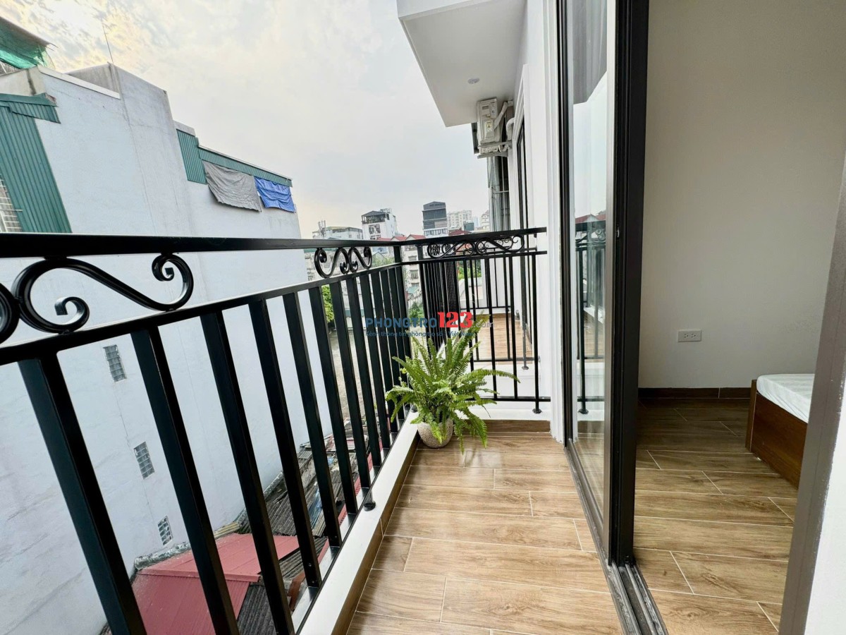  Cho Thuê Căn Hộ Ban Công Mới 30m2 - Gần Đại Học Hutech, Uef, Ngoại Thương, Hồng Bàng