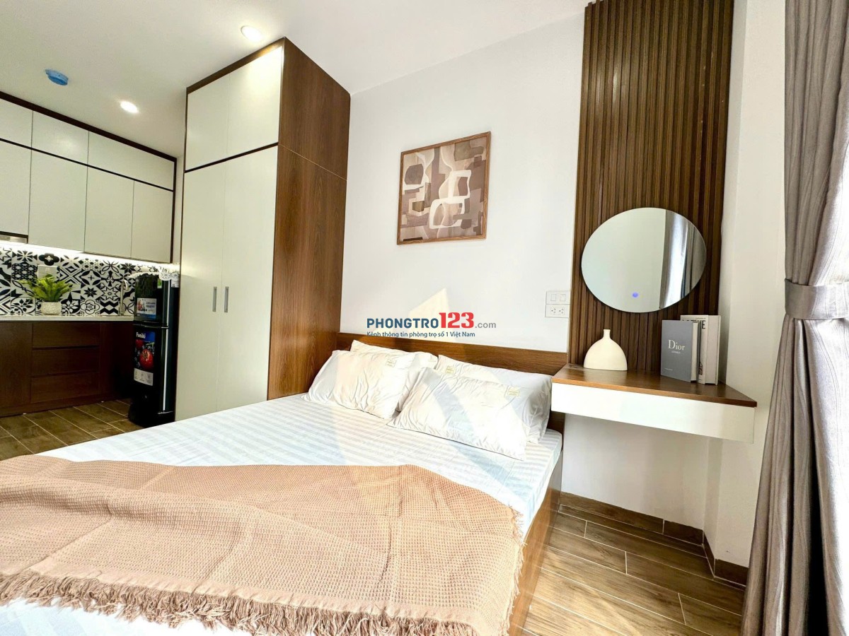  Cho Thuê Căn Hộ Ban Công Mới 30m2 - Gần Đại Học Hutech, Uef, Ngoại Thương, Hồng Bàng