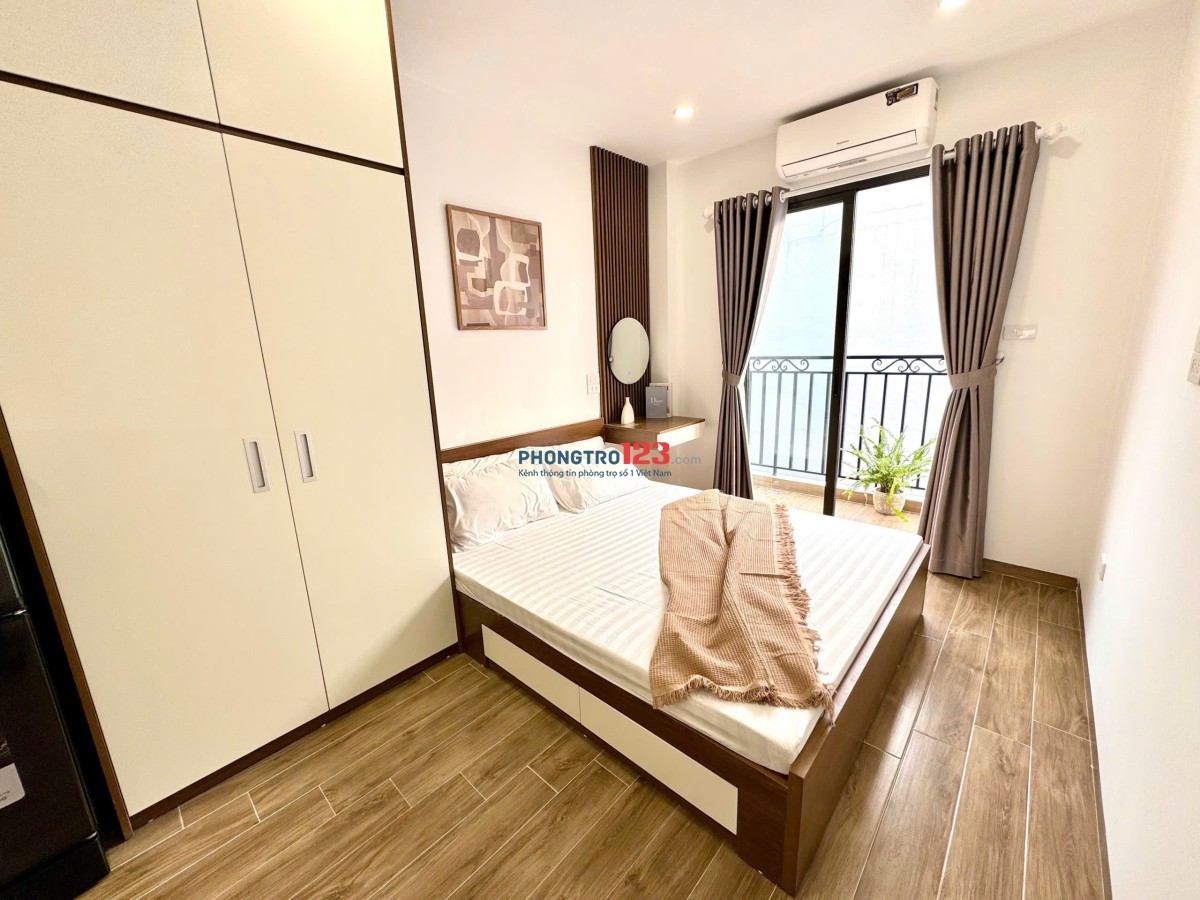 Cho Thuê Căn Hộ Ban Công Mới 30m2 - Gần Đại Học Hutech, Uef, Ngoại Thương, Hồng Bàng