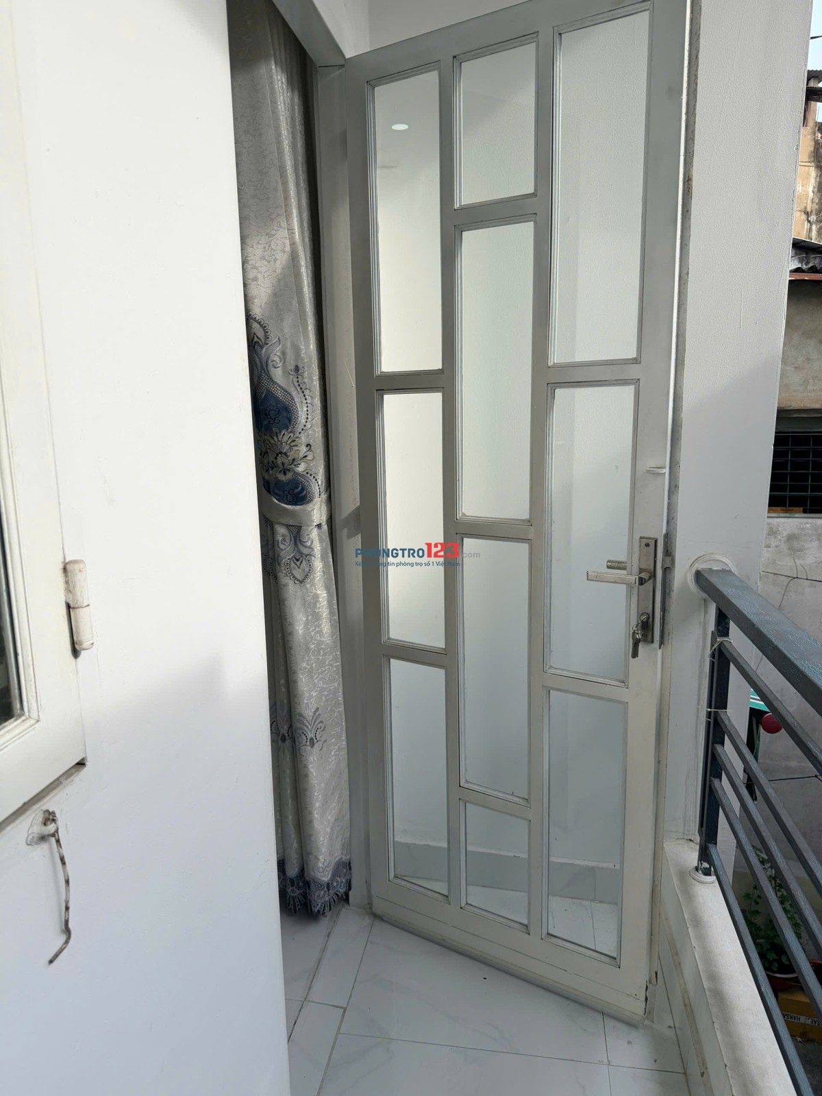 Cho thuê nhà nguyên căn tại hẻm 100 Tân Khai, phường Minh Phụng (P7, Q11 cũ)