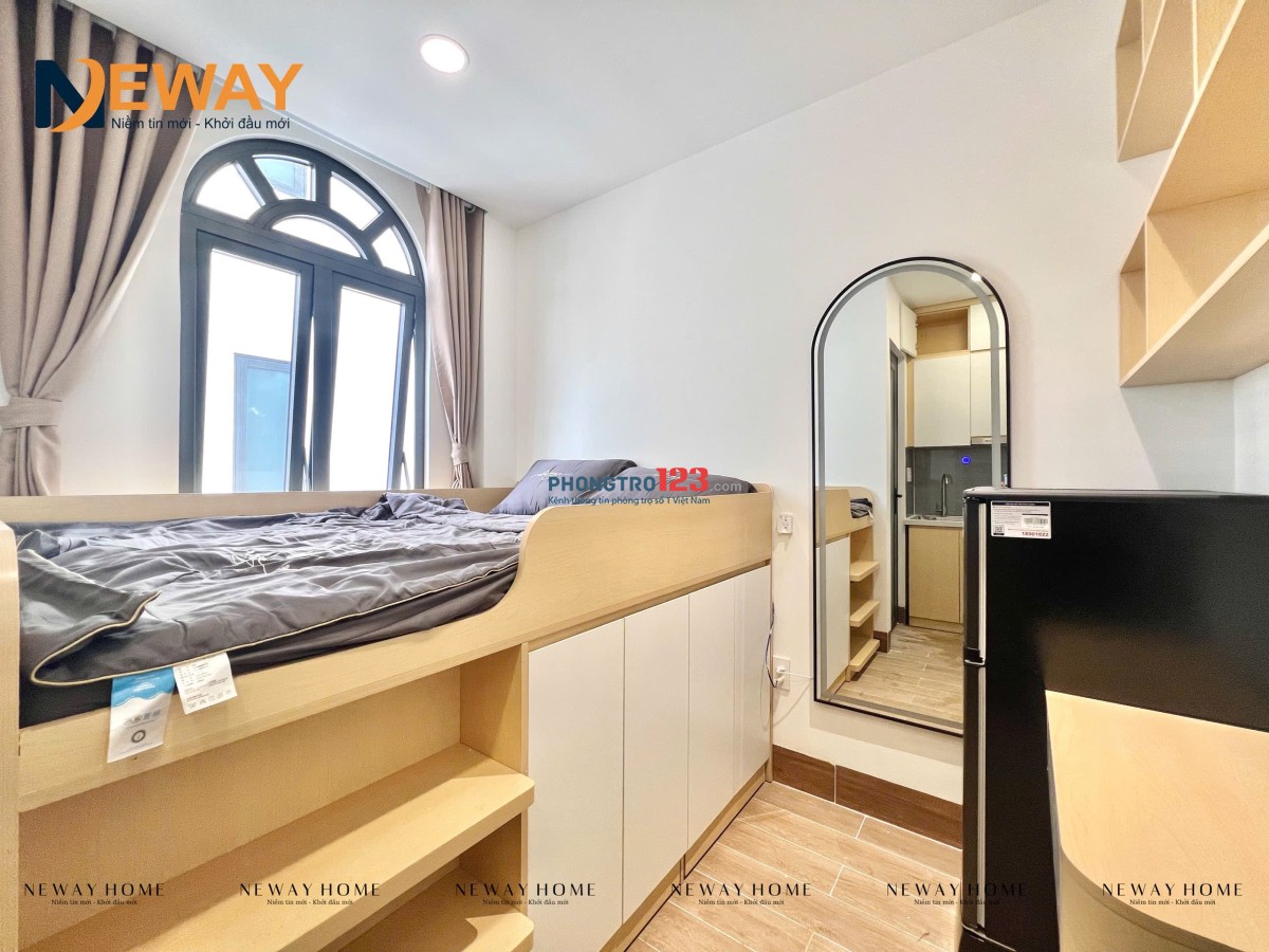 HOT STUDIO FULL NỘI THẤT BAN CÔNG GIƯỜNG TẦNG CAO CẤP