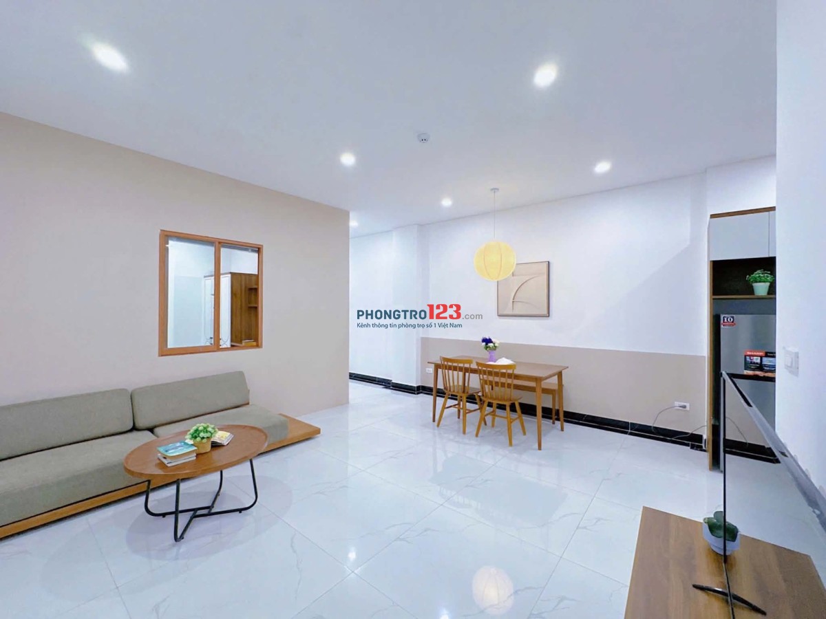 căn hộ 2 PHÒNG NGỦ FULL NỘI THẤT BANCOL RỘNG ngay Trần Quốc Thảo