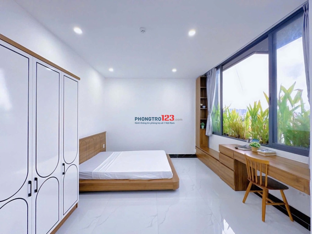 căn hộ 2 PHÒNG NGỦ FULL NỘI THẤT BANCOL RỘNG ngay Trần Quốc Thảo