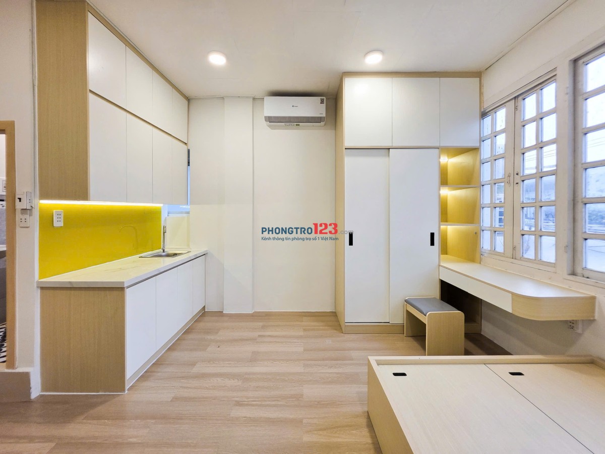Cho thuê căn hộ Studio Cửa sổ mới 100% Q4 gần ĐH Luật, ĐH Nguyễn Tất Thành, cầu Khánh Hội