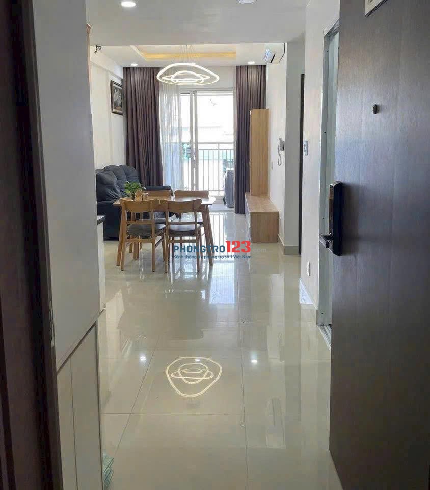 Chung cư Lữ Gia-Phú Thọ cho thuê Căn 3p ngủ,2wc,87m2, giá 15,5tr/th