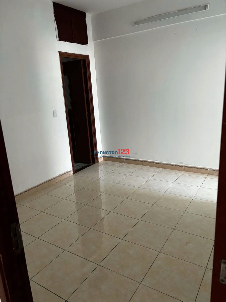 C/c Topaz Garden 2pn, nhà trống giá 9Tr/th nhà mới, rộng, trống sẵn.