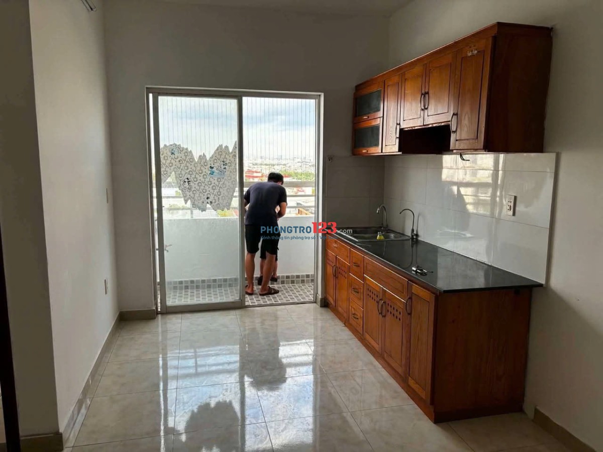 C/c Topaz Garden 2pn, nhà trống giá 9Tr/th nhà mới, rộng, trống sẵn.