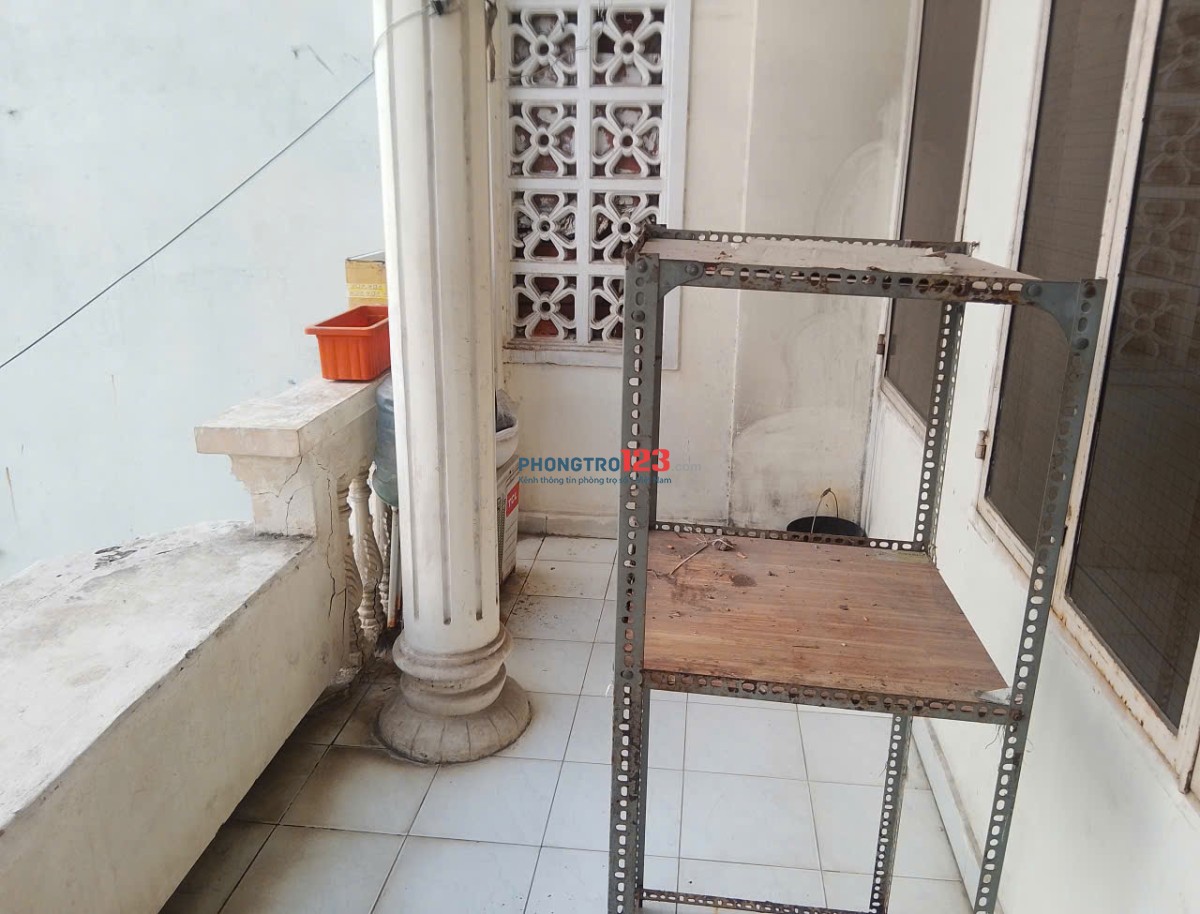 Cho thuê phòng trọ gần ngã tư Cộng Hòa - Hoàng Hoa Thám
